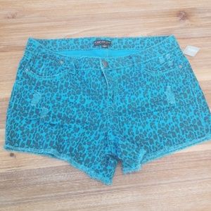 Forever 21 Plus Size 14 Animal print Cutoff Shorts